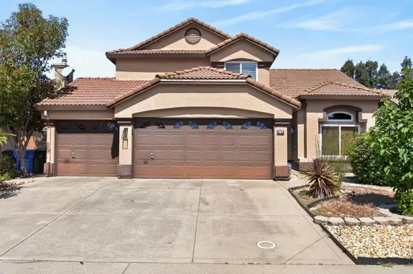 8758 Freesia Drive, Elk Grove, CA 95624