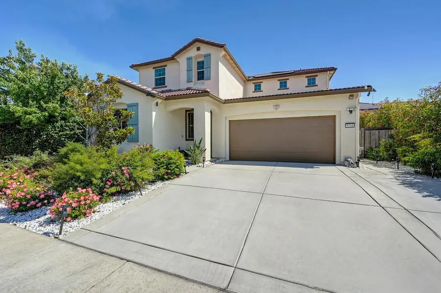 9704 Tangelo Circle, Elk Grove, CA 95624 - #3