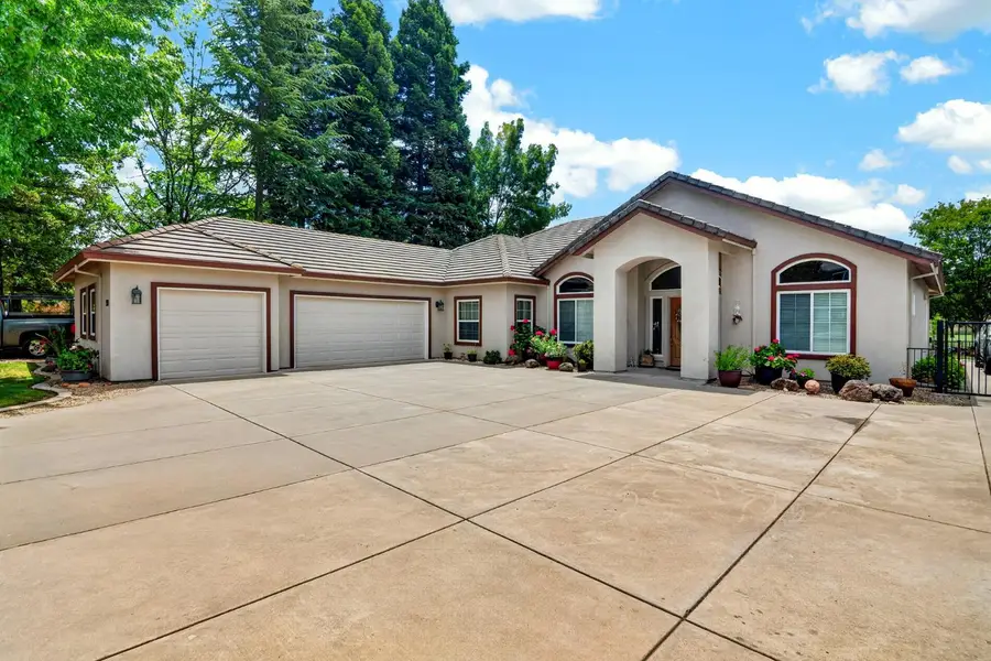910 Saint Andrews Drive, Valley Springs, CA 95252 - #2