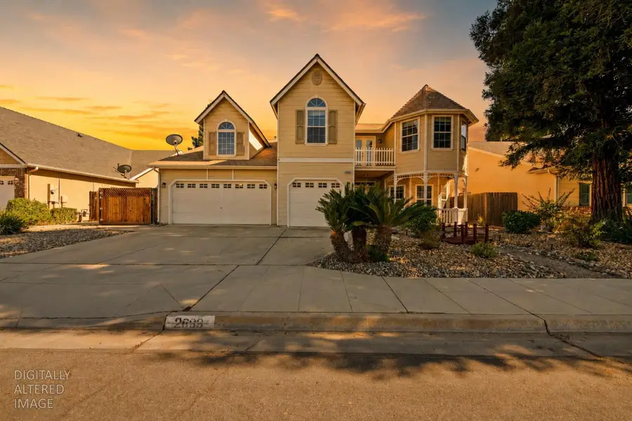 2693 E Lester Avenue, Fresno, CA 93720 - #2