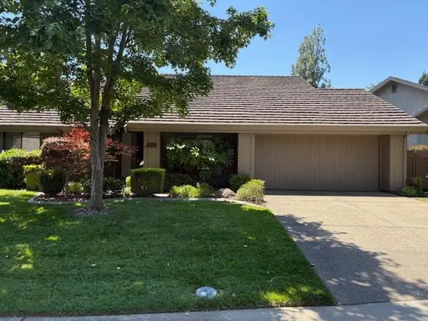 11368 Sutters Fort Way, Gold River, CA 95670