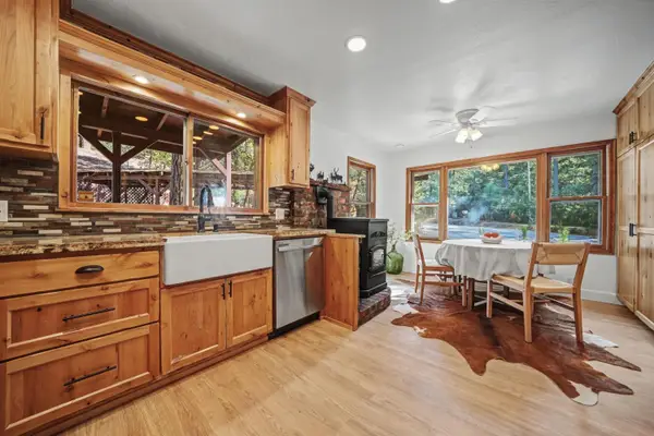 26005 Sugar Pine Drive, Pioneer, CA 95666