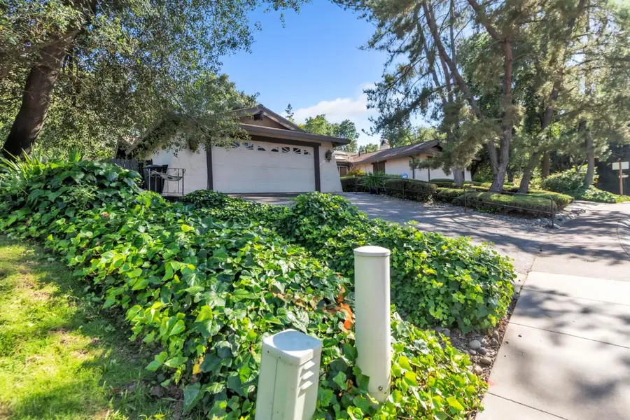 7702 Southcliff Drive, Fair Oaks, CA 95628 - #2