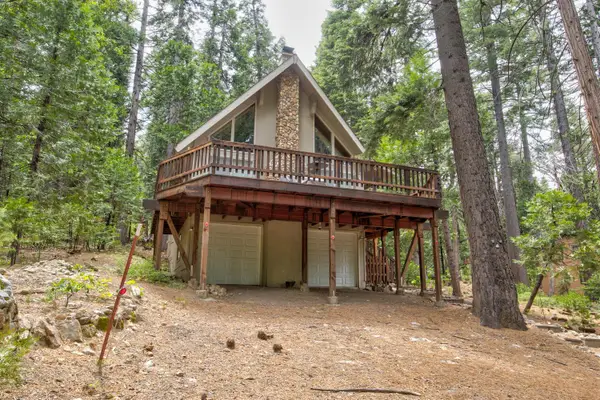 2347 Karock Road, Dorrington, CA 95223