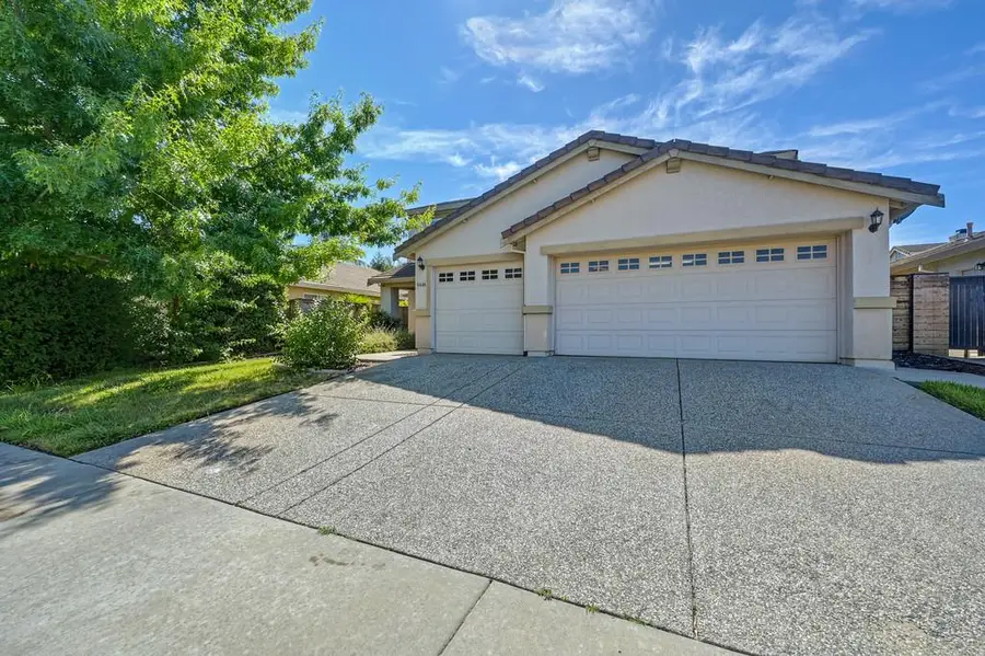 9446 Grasmeer Way, Elk Grove, CA 95624 - #2