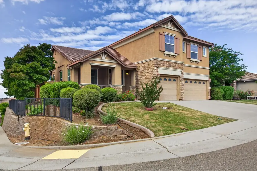 829 Hildebrand Circle, Folsom, CA 95630 - #3