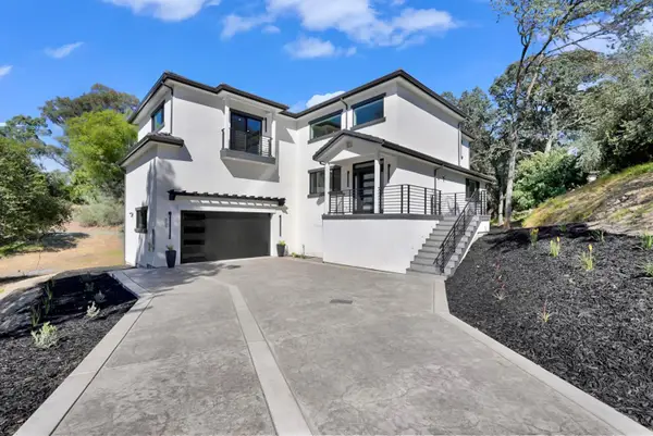 805 Lode Court, Valley Springs, CA 95252