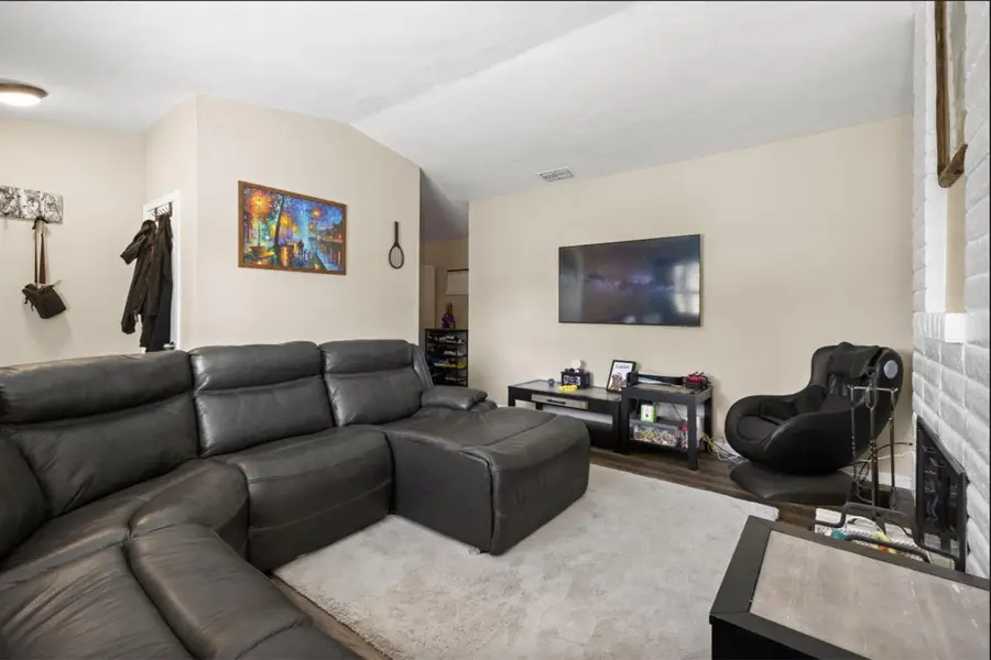 10251 Ellenwood Avenue, Sacramento, CA 95827 - #3