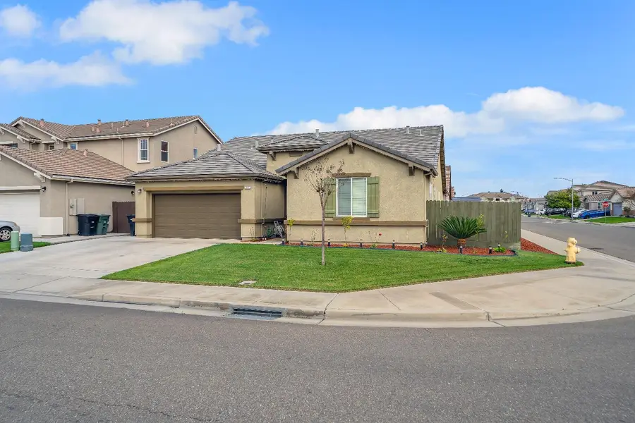 1910 Southport Avenue, Livingston, CA 95334 - #3