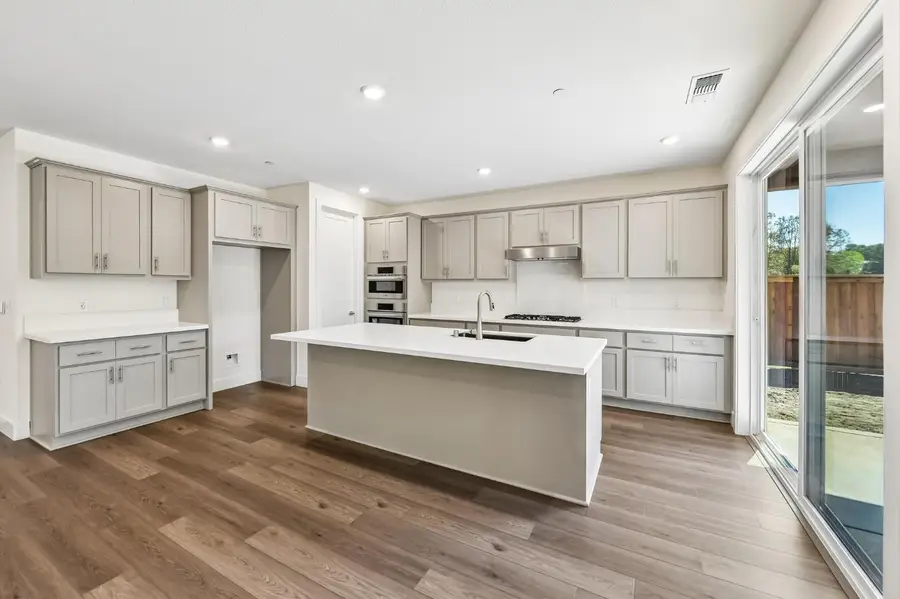 2340 Briar Meadow Circle, Auburn, CA 95603 - #2