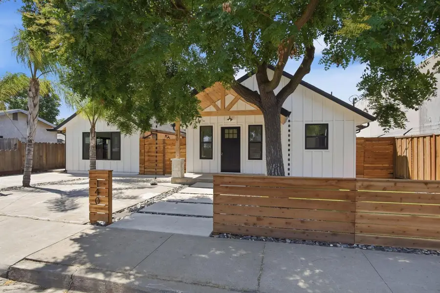 142 E Coolidge Avenue, Modesto, CA 95350 - #3