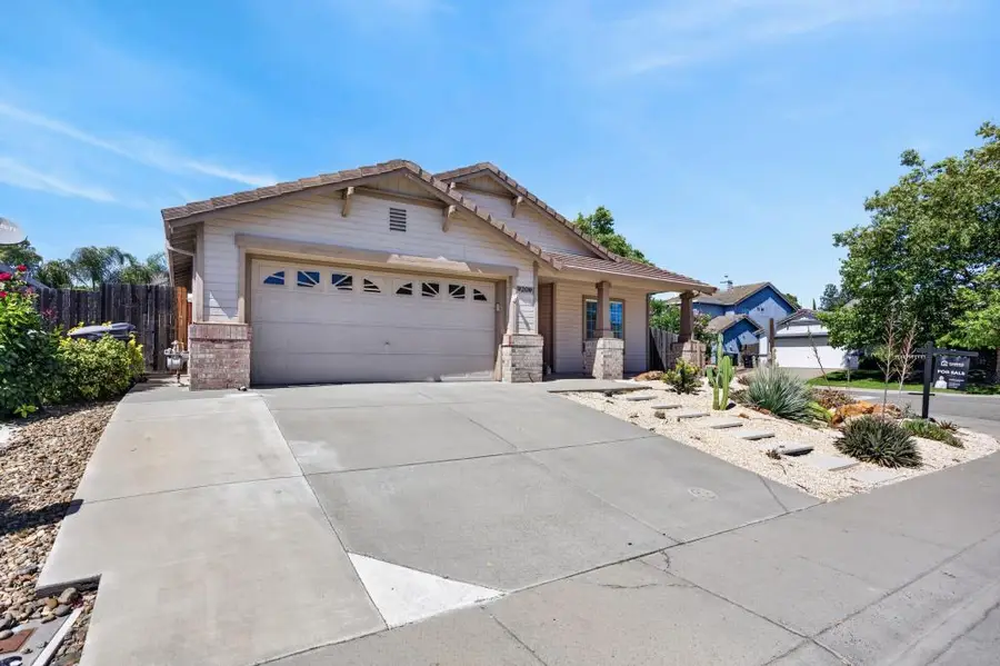 9209 Parducci Way, Sacramento, CA 95829 - #2