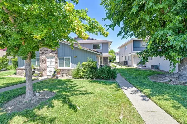 4431 Palm Avenue #3, Sacramento, CA 95842