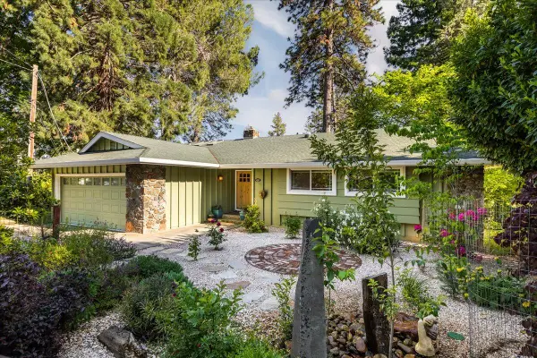 213 Hill Street, Grass Valley, CA 95945