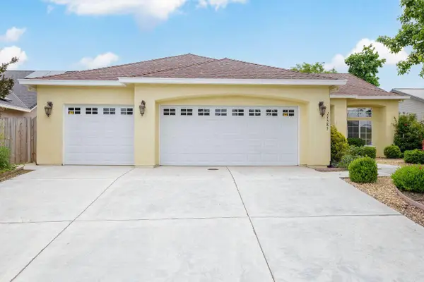17585 Twin Oak Drive, Jamestown, CA 95327