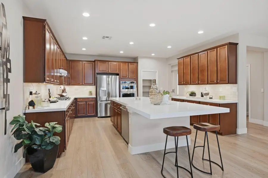 5002 Heather Ranch Way, Rancho Cordova, CA 95742 - #2