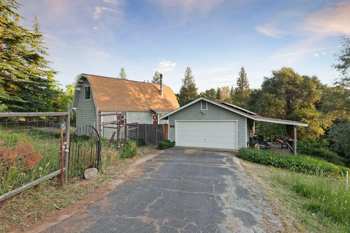 19440 Mount Hope Lane, Soulsbyville, CA 95372 - #1
