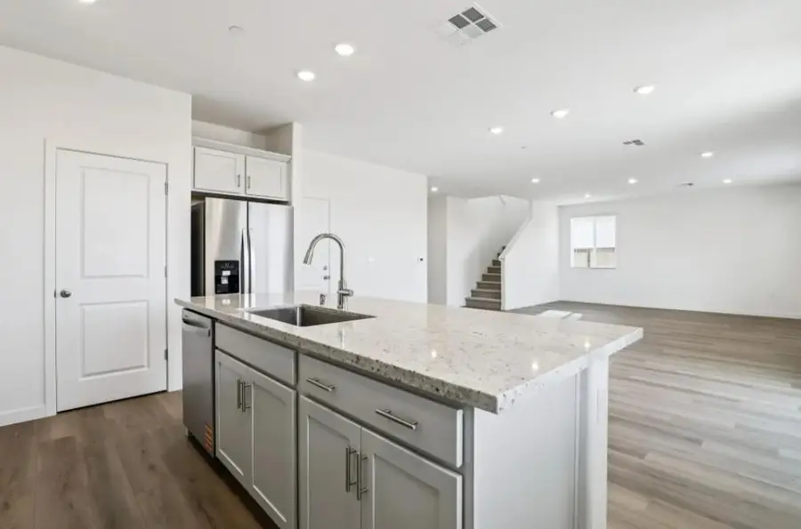 9238 Grigio Street, Sacramento, CA 95829 - #2