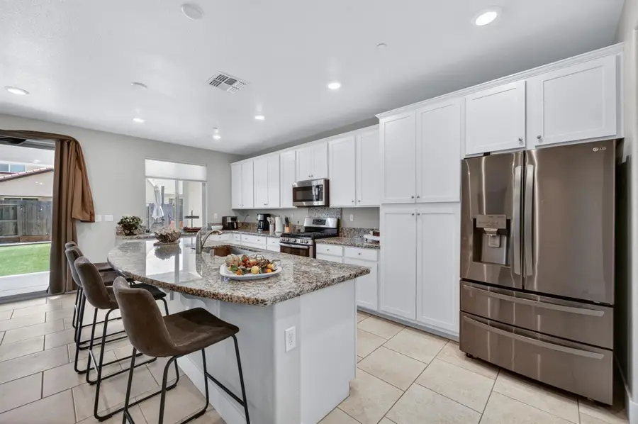 3751 Edington Drive, Rancho Cordova, CA 95742 - #3