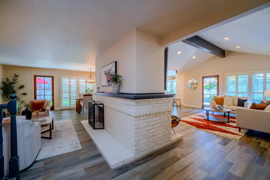 591 Rivergate Way, Sacramento, CA 95831 - #3