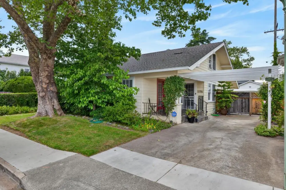 1026 37th Street, Sacramento, CA 95816 - #1