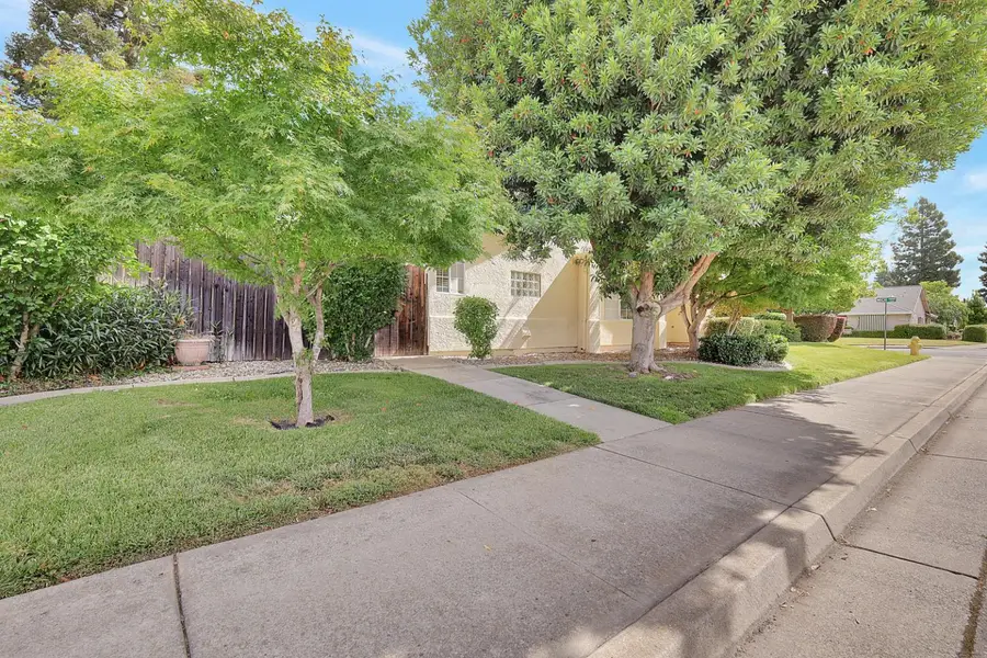 1710 Mich Court, Yuba City, CA 95993 - #3