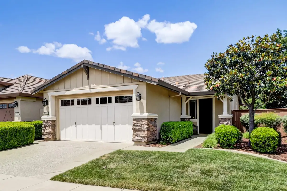 7425 Foxburgh Ct, Elk Grove, CA 95757 - #1