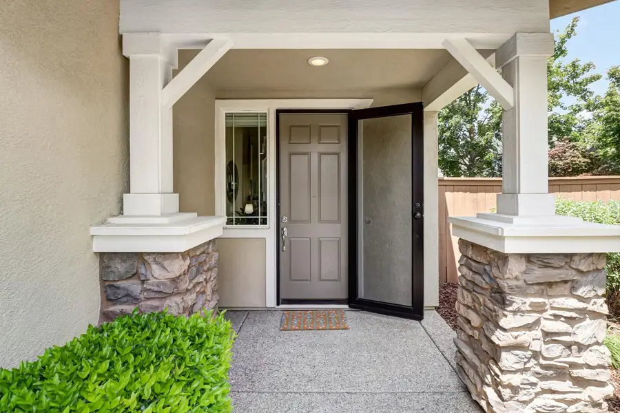 7425 Foxburgh Ct, Elk Grove, CA 95757 - #3