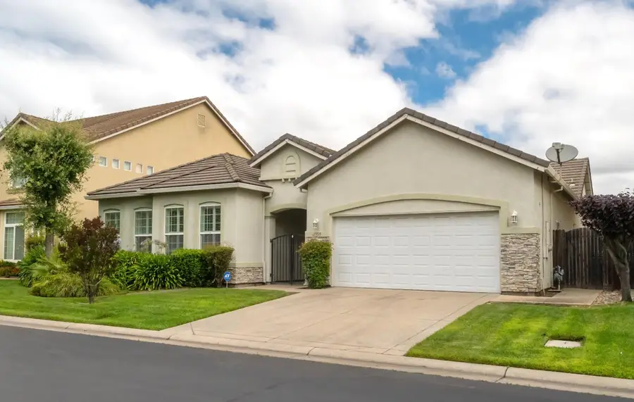 1155 Windjammer Dr, Stockton, CA 95209 - #2