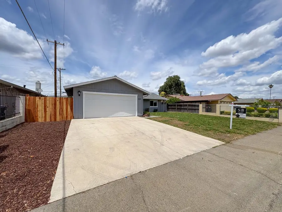 2151 Matson Drive, Sacramento, CA 95822 - #3