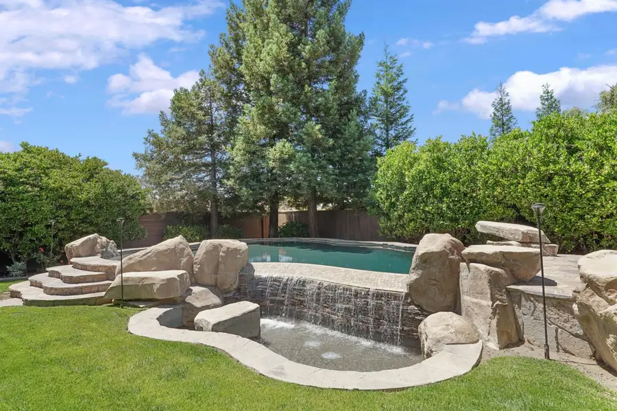 5554 Saint Andrews Drive, Stockton, CA 95219 - #2