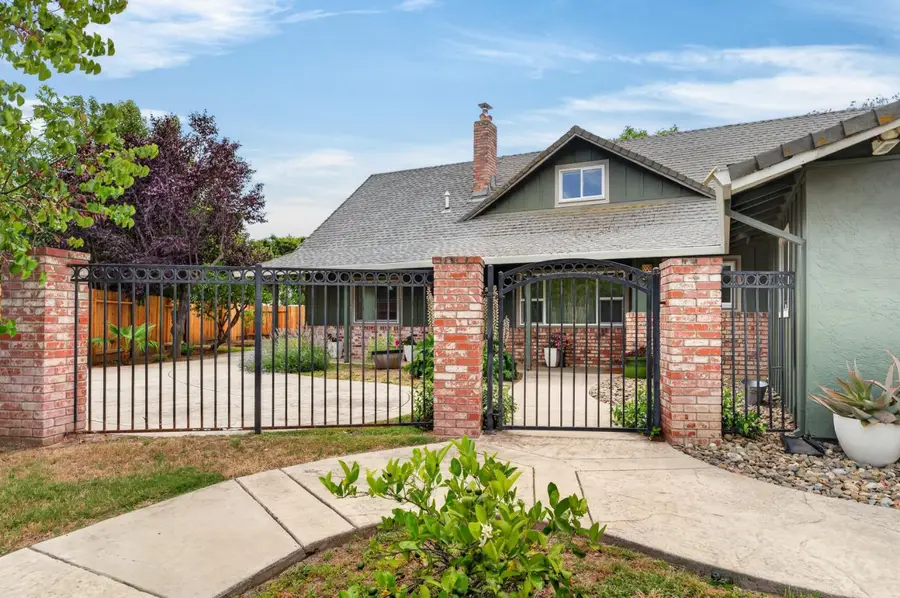 420 Colusa Place, Woodland, CA 95695 - #2