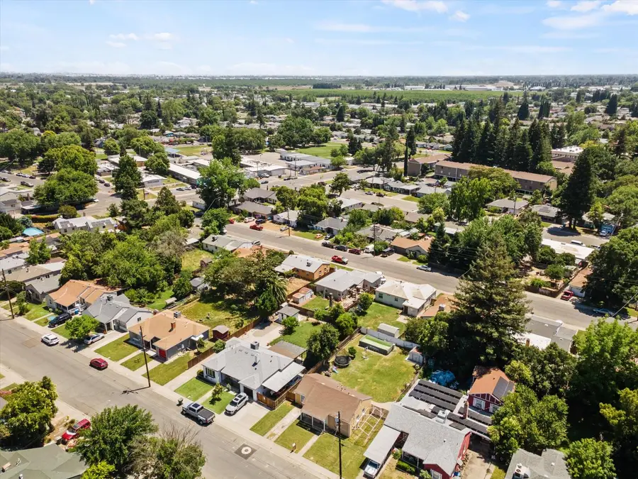 916 Jewell Avenue, Yuba City, CA 95991 - #3