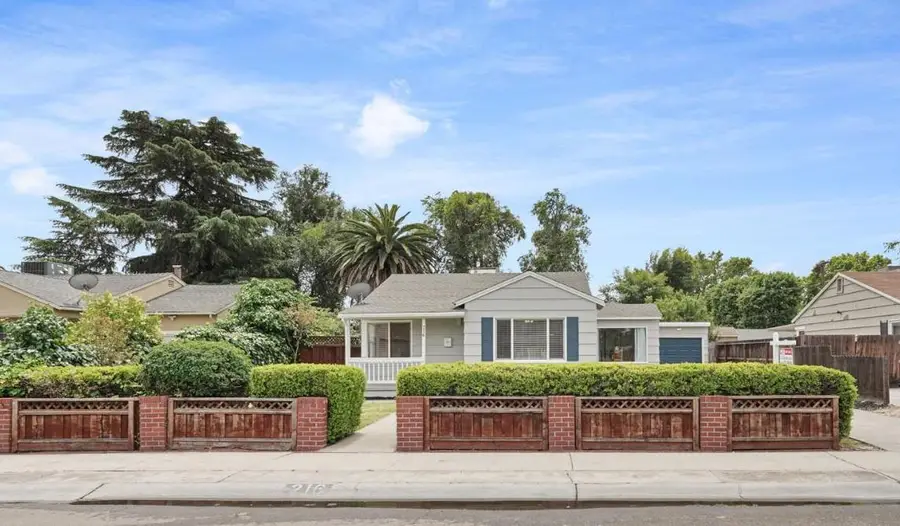 216 E Carlton Way, Tracy, CA 95376 - #2