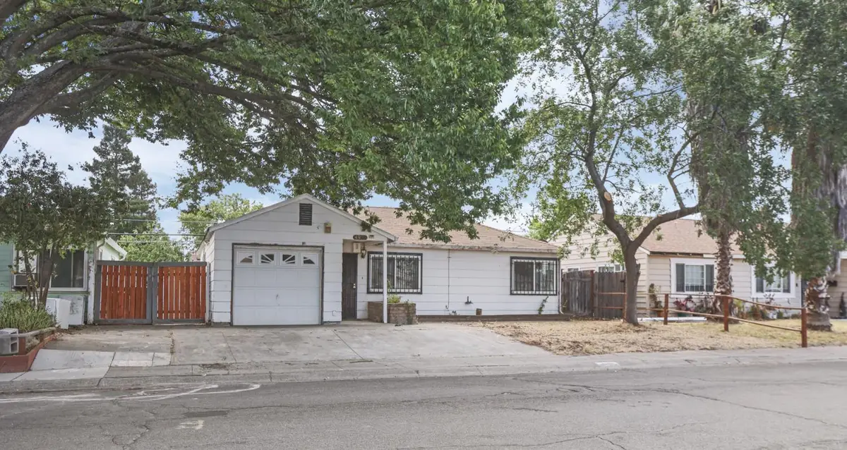 4981 71st Street, Sacramento, CA 95820 - #1