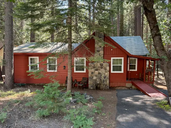 22133 Sarah Circle, Long Barn, CA 95335