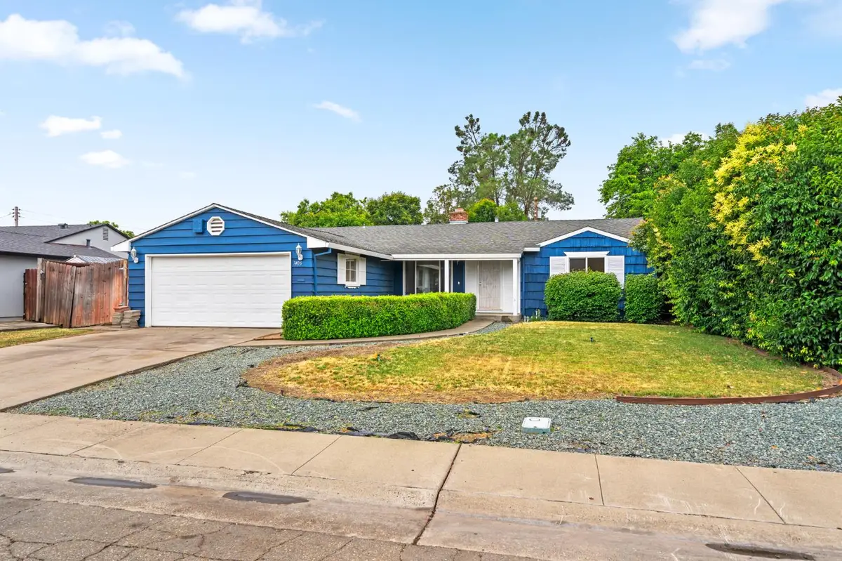 7406 Alix Parkway, Sacramento, CA 95823 - #1