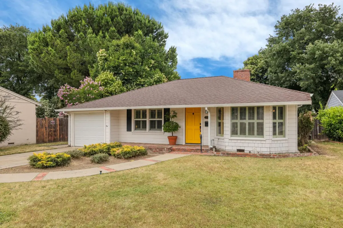 1233 Elmwood Avenue, Stockton, CA 95204 - #1