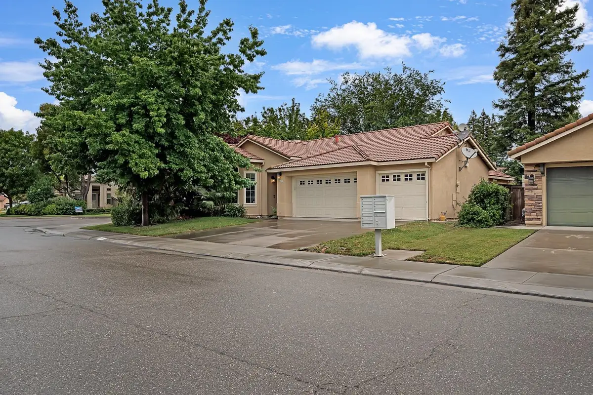 10087 River Falls Circle, Stockton, CA 95209 - #1