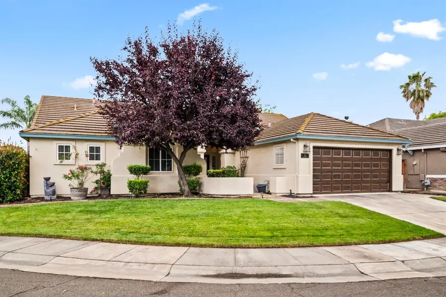 34 Bluefeather Court, Sacramento, CA 95834 - #3