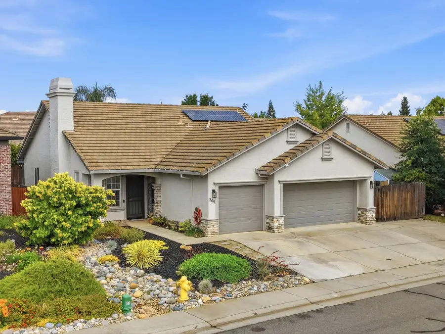 205 Foxglove Court, Lincoln, CA 95648 - #3