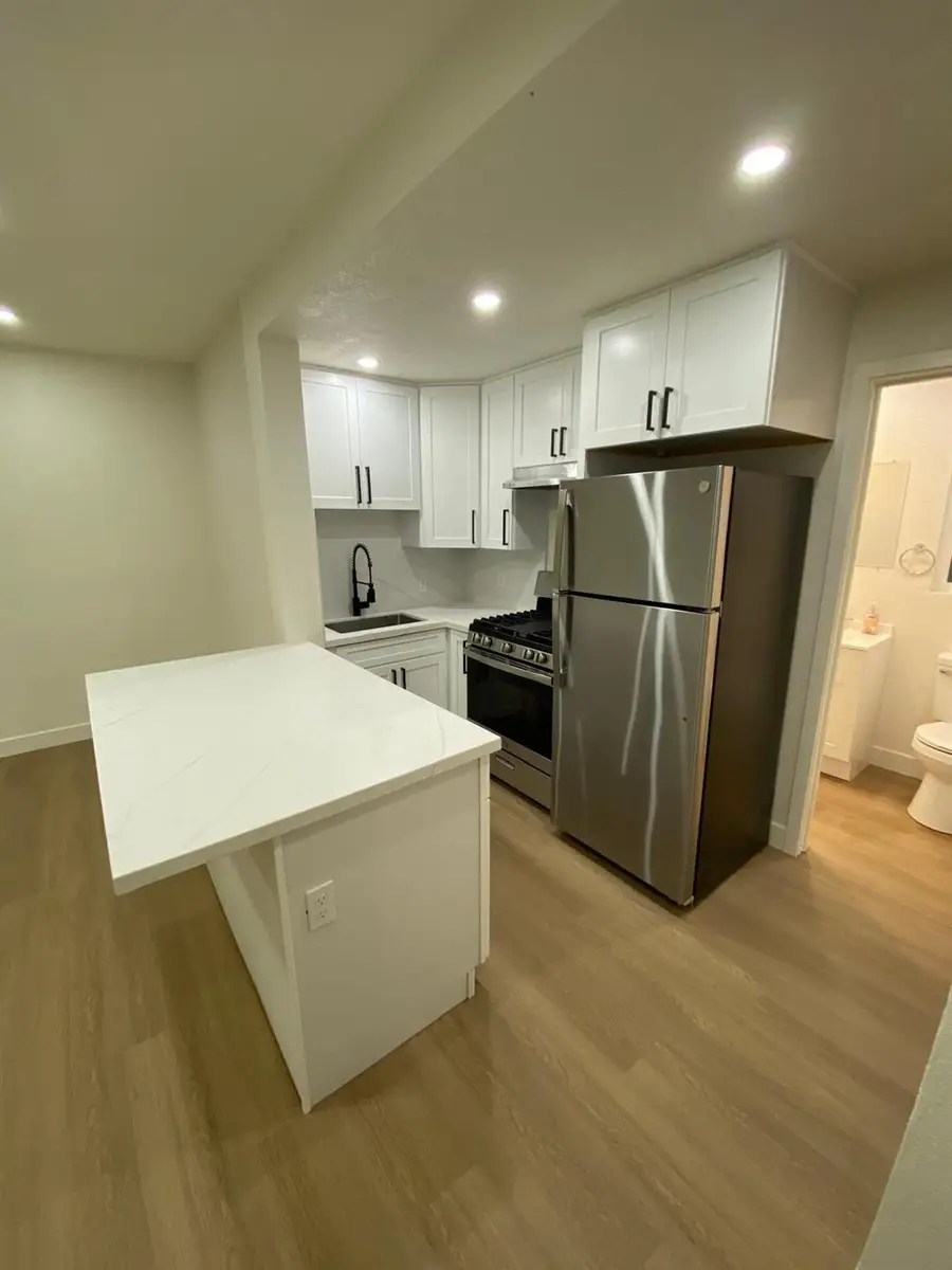 432 S Palm Street, Turlock, CA 95380 - #3