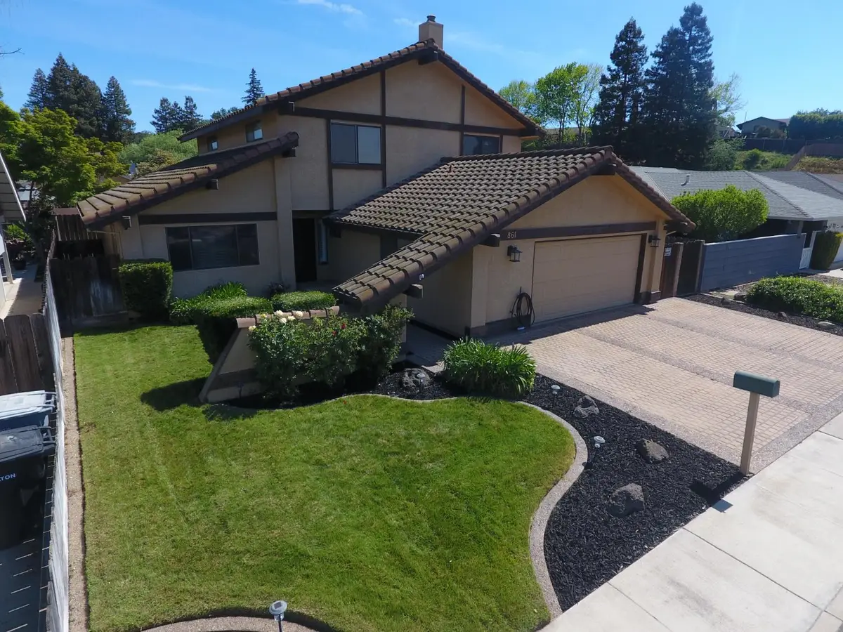 861 River Bluff Court, Oakdale, CA 95361 - #1