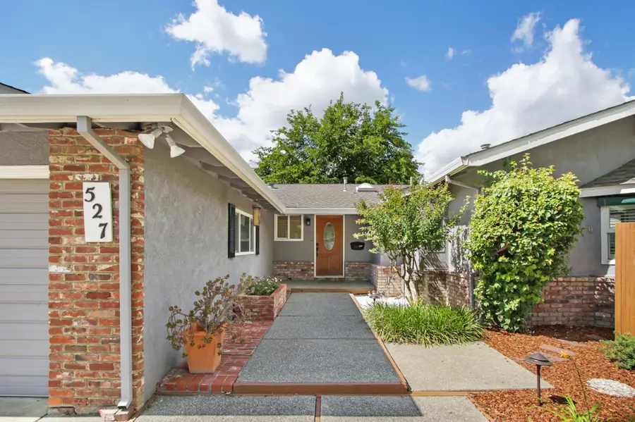 527 Rutgers Drive, Davis, CA 95616 - #2