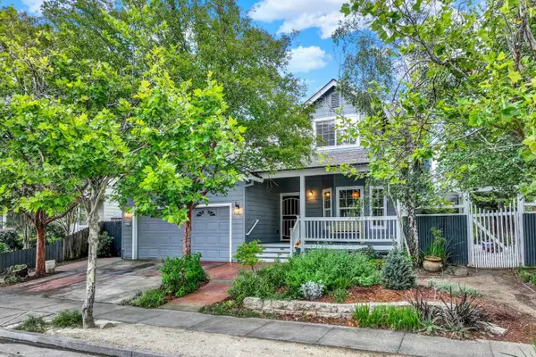 312 Creekside Way, Winters, CA 95694