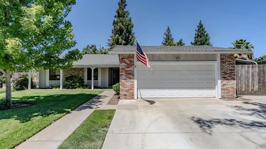 3724 Glenview Court, Modesto, CA 95355 - #2