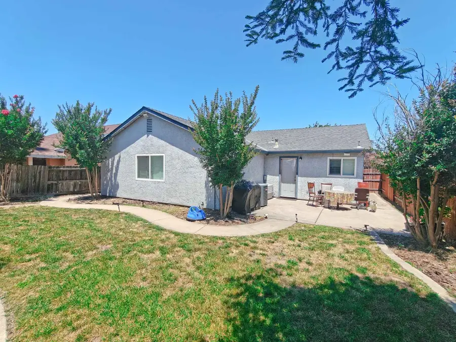 8272 Summer Falls Circle, Sacramento, CA 95828 - #3