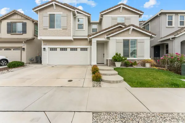 7040 Skipperling Street, Roseville, CA 95747