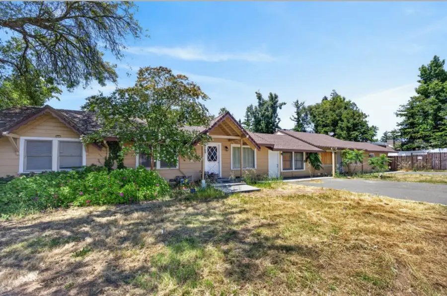 2709 Walnut Avenue, Carmichael, CA 95608 - #2
