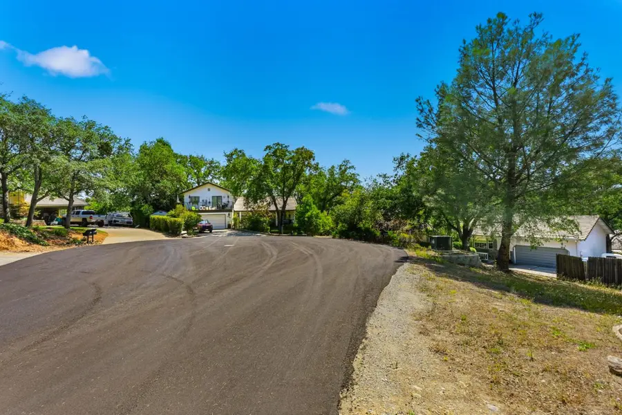 2476 Snag Court, Valley Springs, CA 95252 - #3